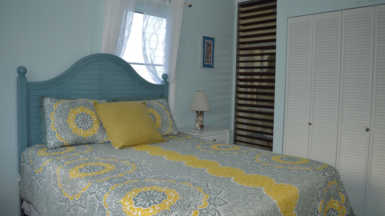 Photo of Bedroom in Orange Grove