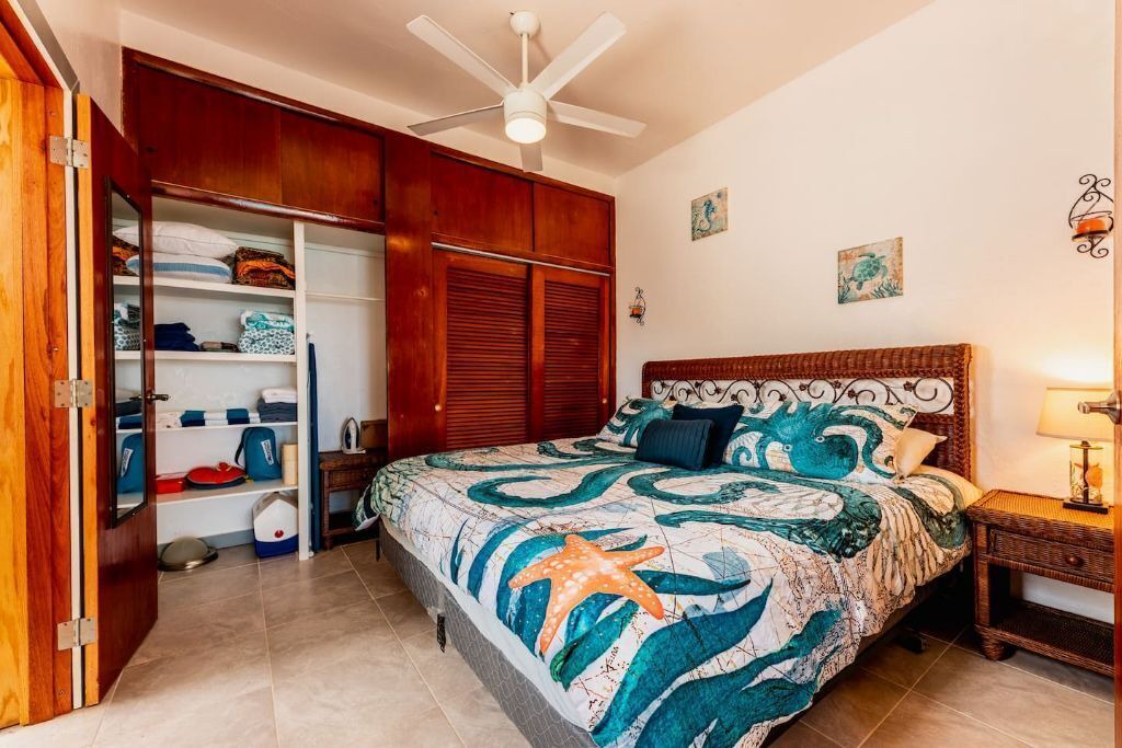Photo of Bedroom in Estate Hull