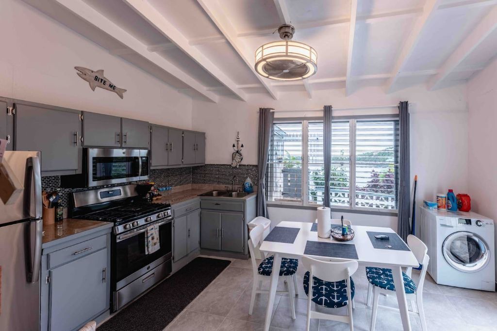 Photo of Kitchen in Estate Hull