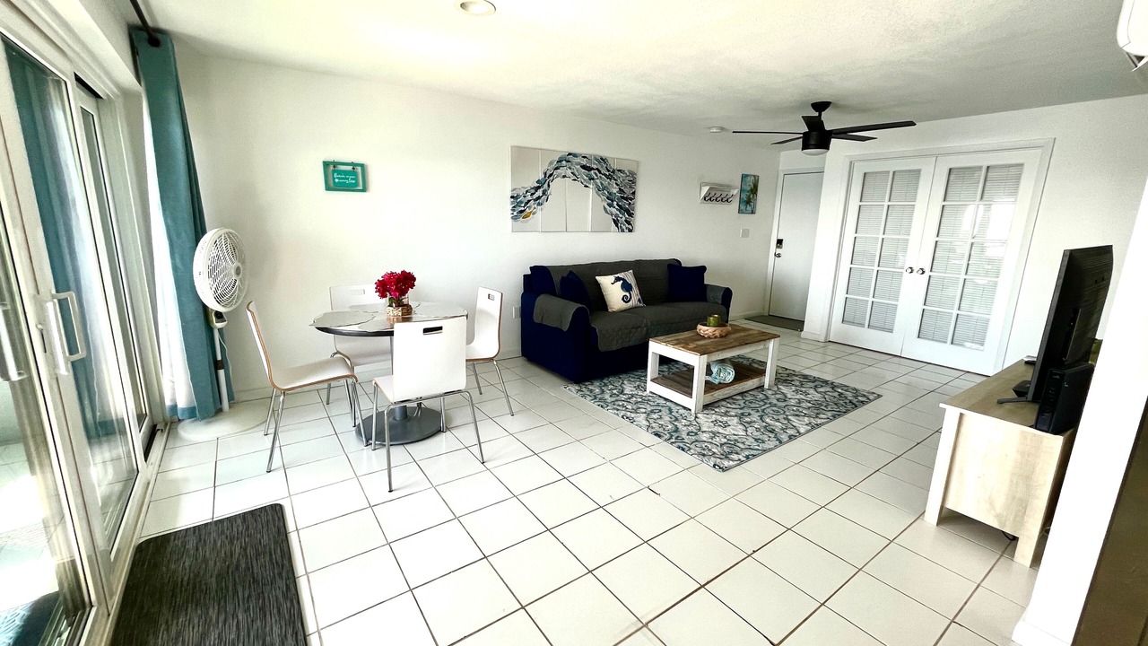 Photo of Livingroom in South Coast