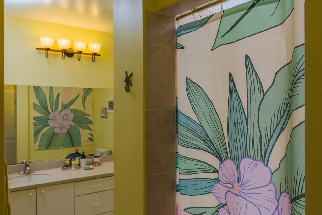 Photo of Bathroom in Estate Granard