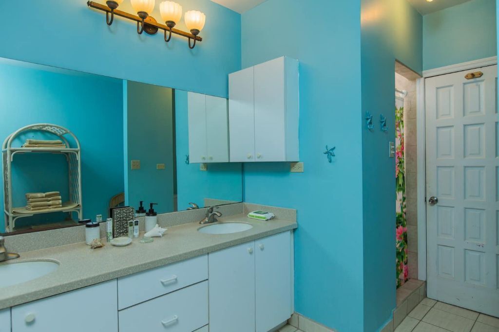Photo of Bathroom in Estate Granard