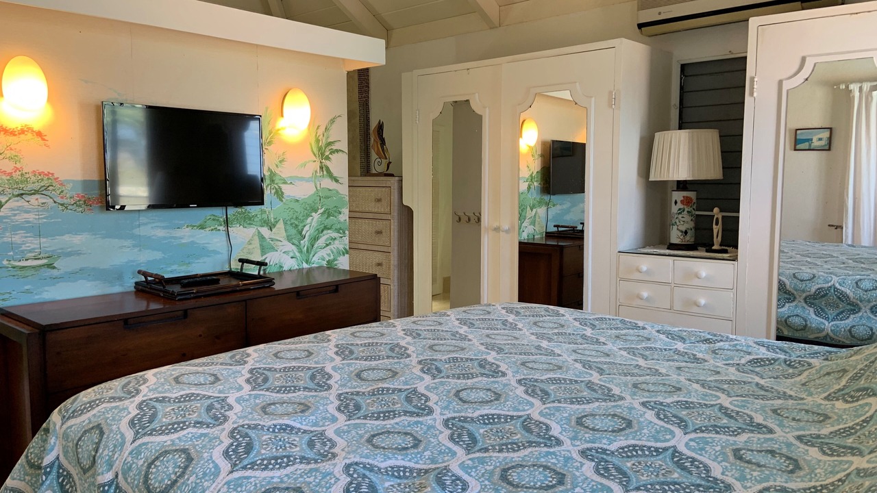 Photo of Bedroom in Estate Rust Up Twist