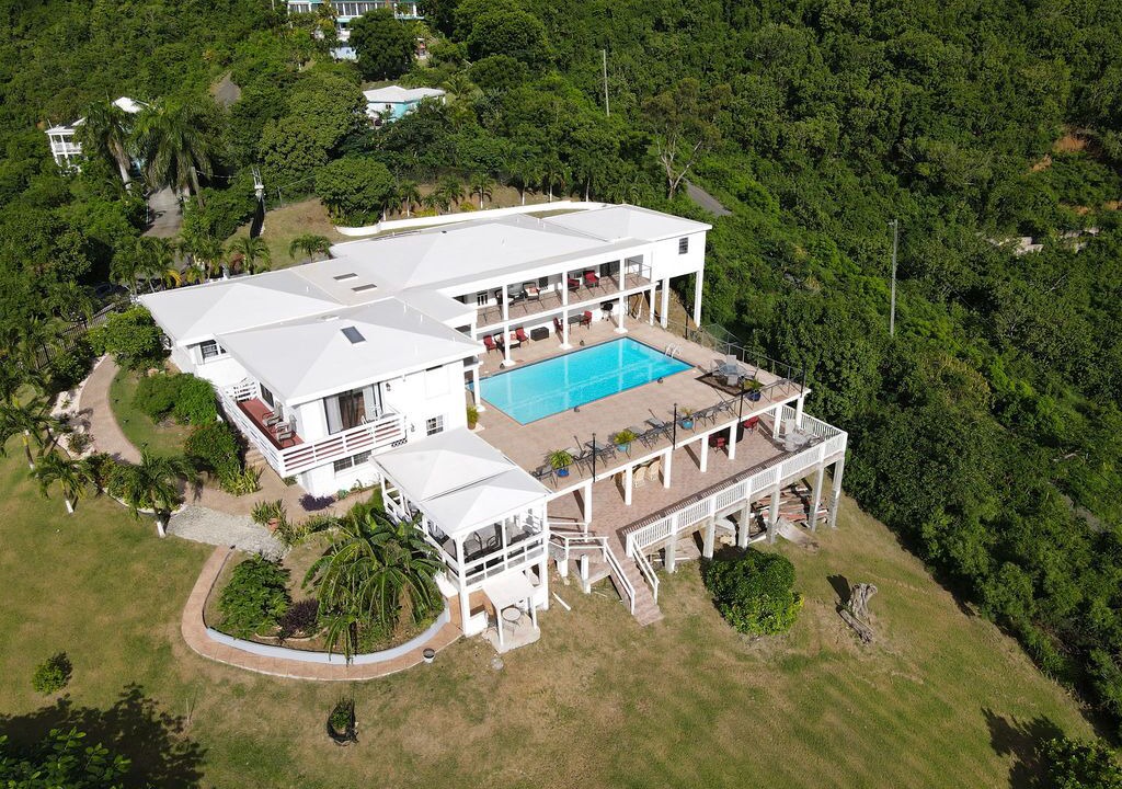 Photo of Outdoor in Estate Hermon Hill
