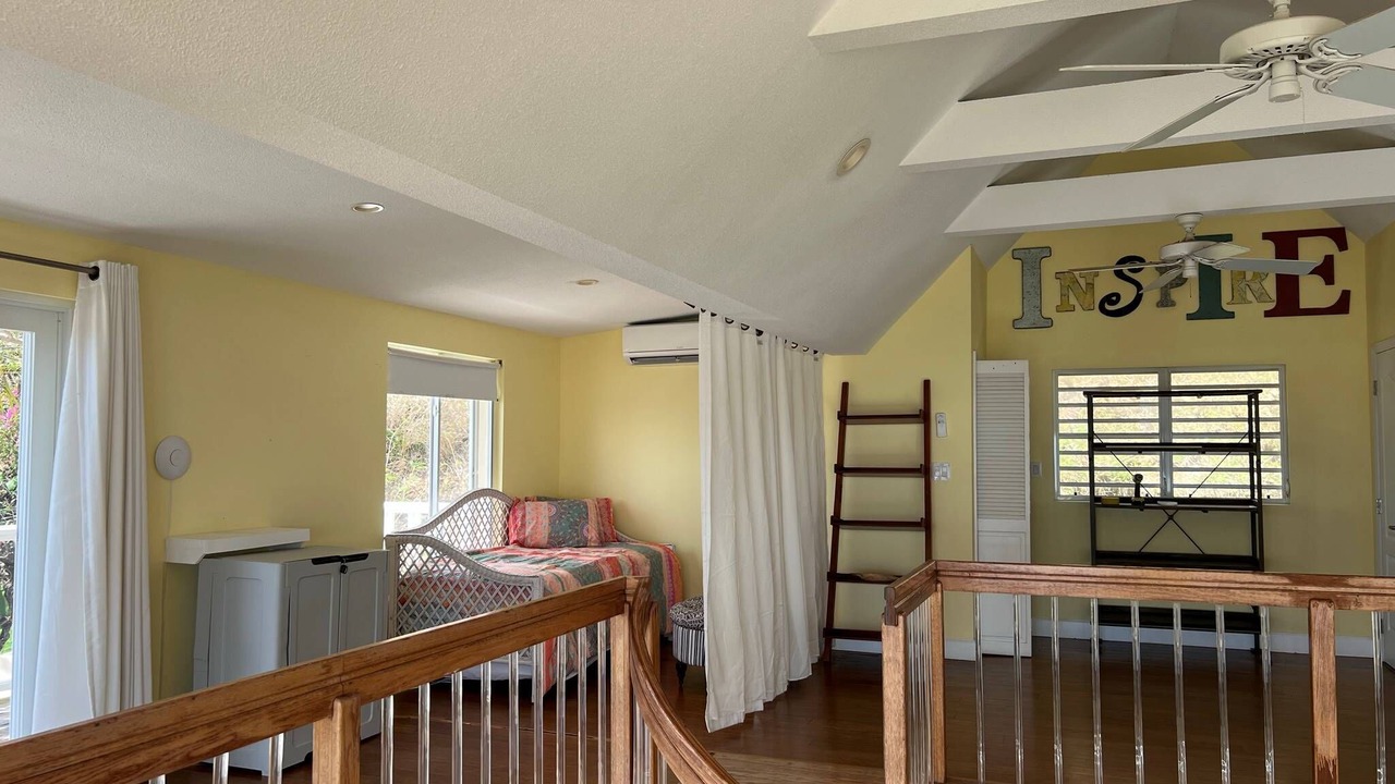 Photo of Bedroom in Estate Salt River