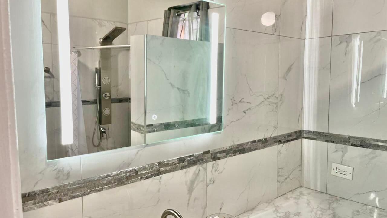 Photo of Bathroom in Estate Kings Quarter