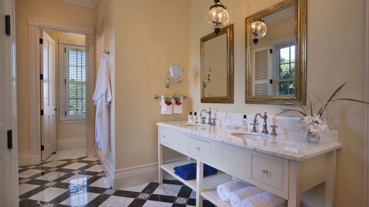 Photo of Bathroom in Estate Little Saint Thomas