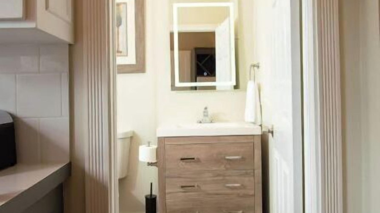 Photo of Bathroom in Estate Kings Quarter