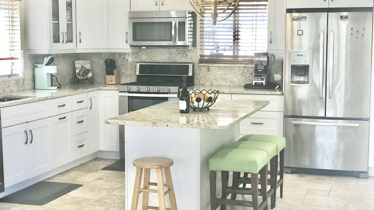 Photo of Kitchen in Estate Smith Bay