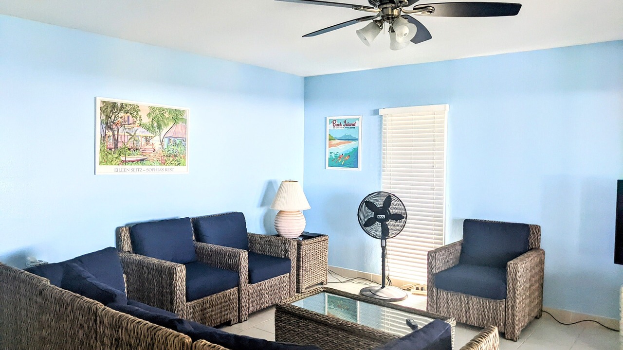 Photo of Livingroom in Estate Golden Rock