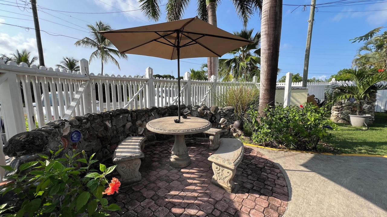 Photo of Outdoor in Frederiksted Southeast