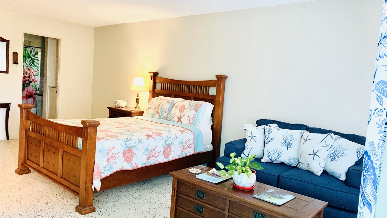 Photo of Bedroom in Orange Grove
