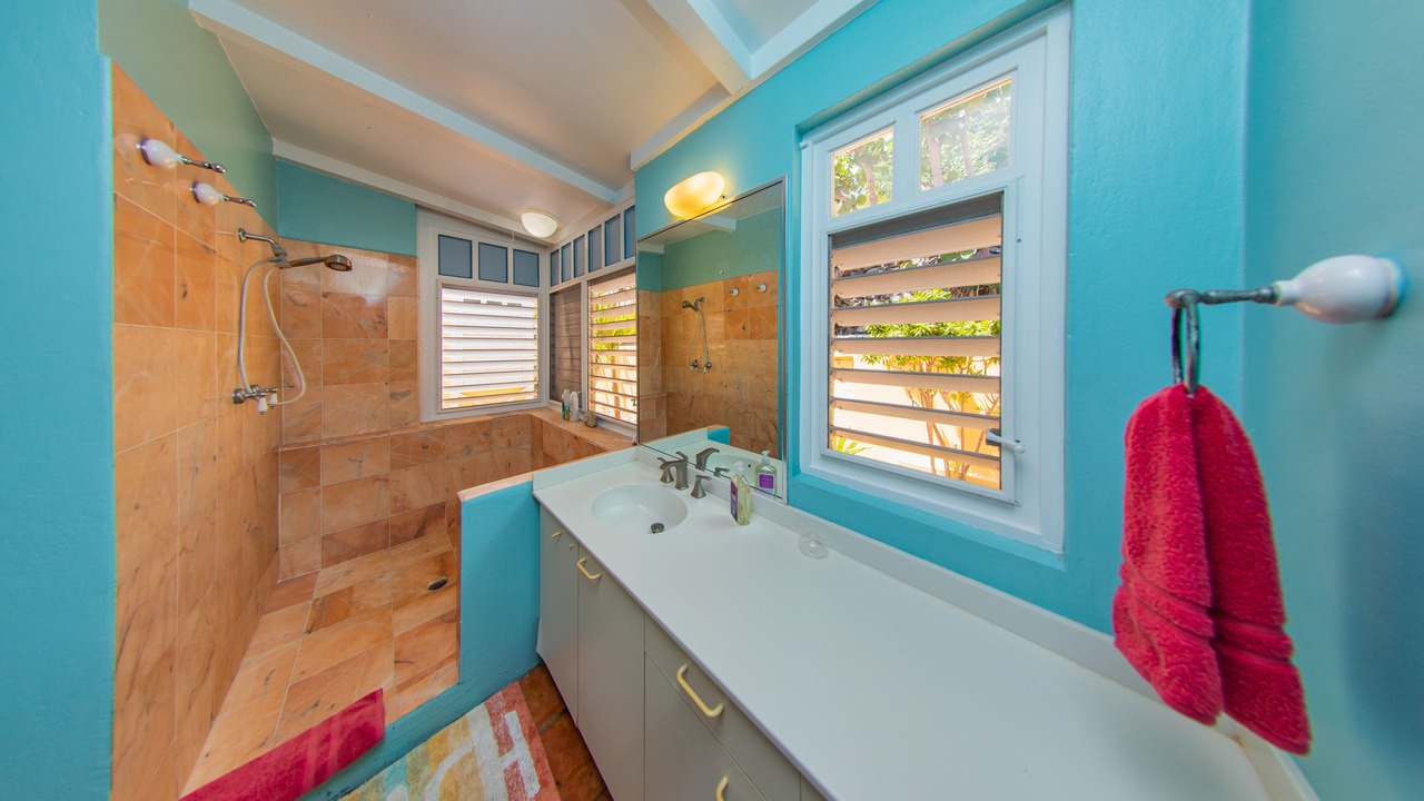 Photo of Bathroom in Slob