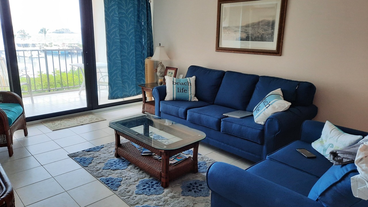Photo of Livingroom in Red Hook