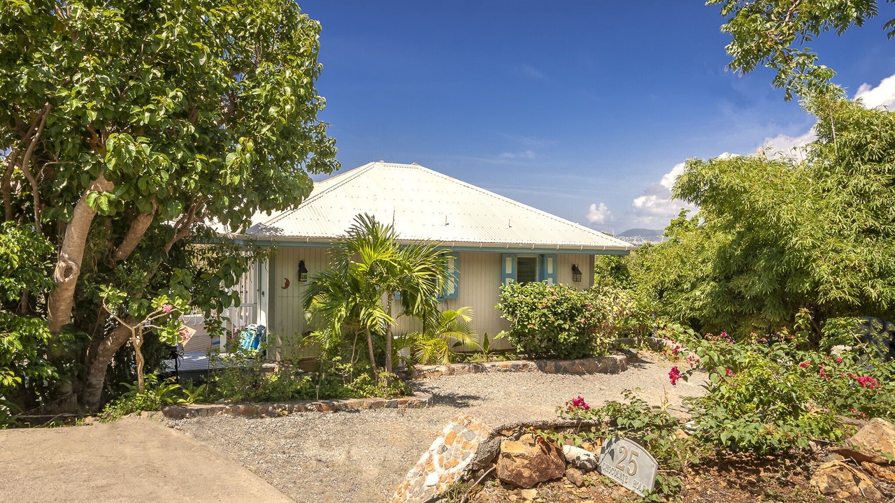 Photo of Outdoor in Hart Bay
