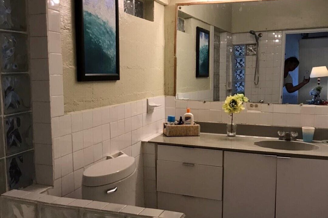 Photo of Bathroom in Estate Frenchman Bay