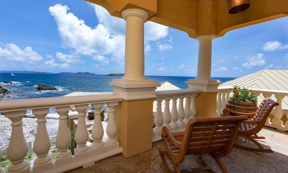 Photo of Patio Balcony in Estate Johns Folly