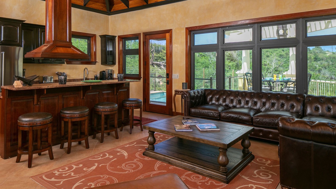 Photo of Livingroom in Estate Johns Folly