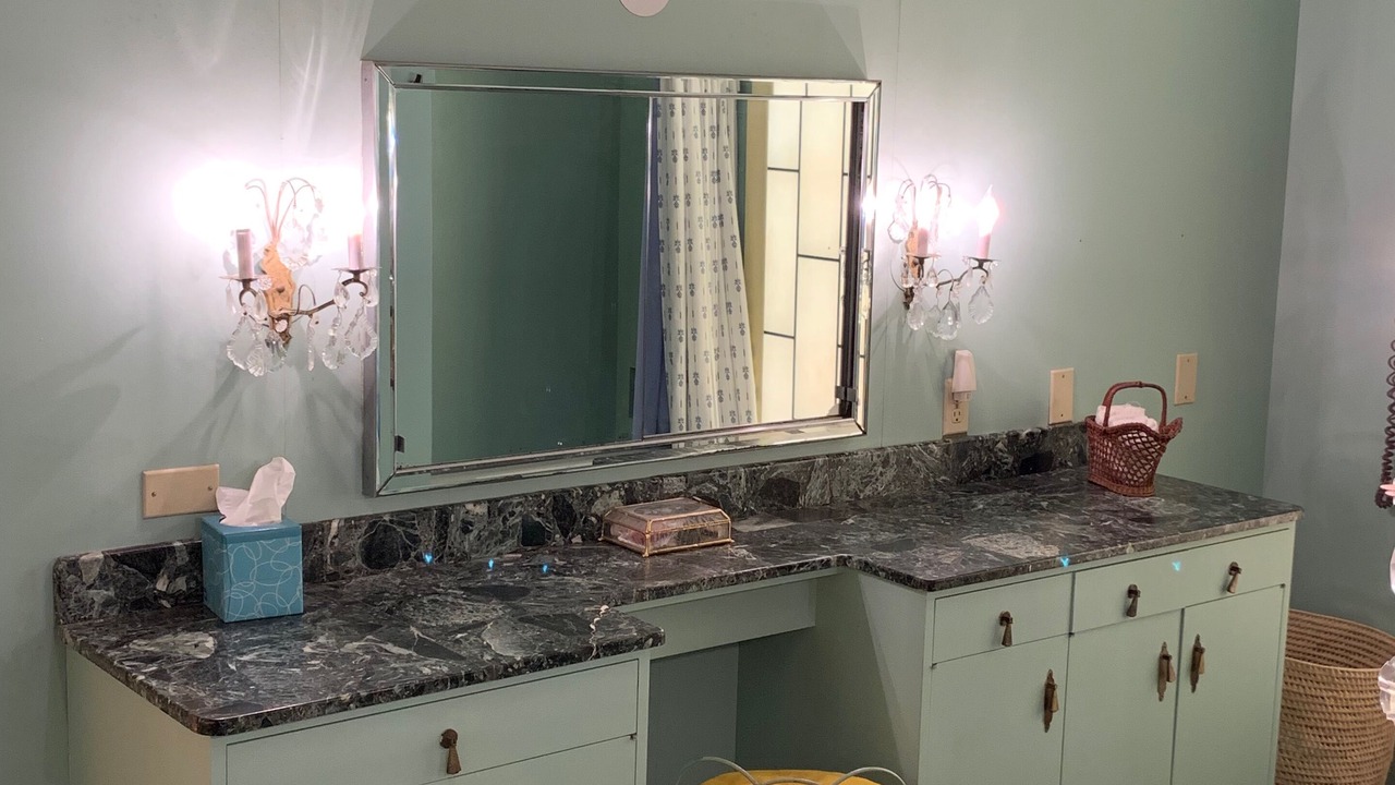 Photo of Bathroom in Estate Montpellier East
