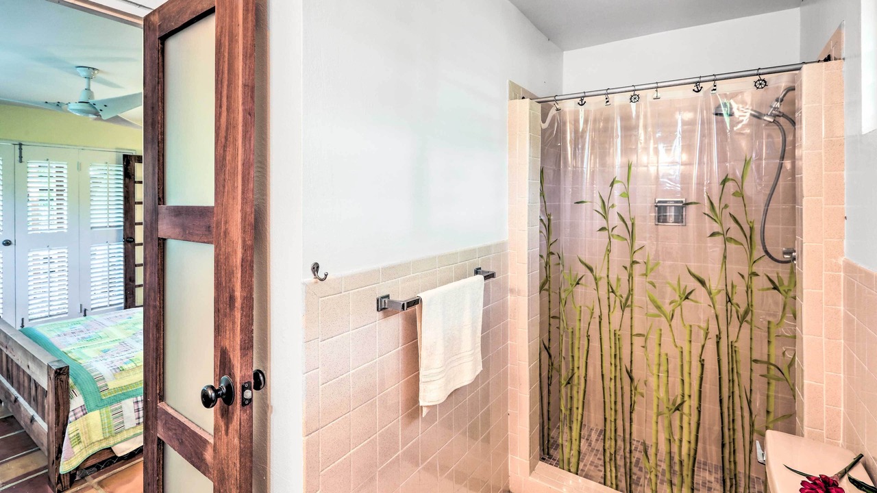 Photo of Bathroom in Mafolie