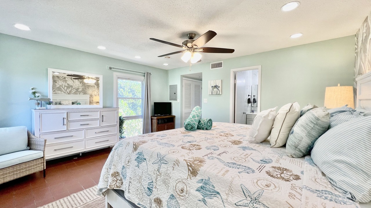 Photo of Bedroom in Cabes Point