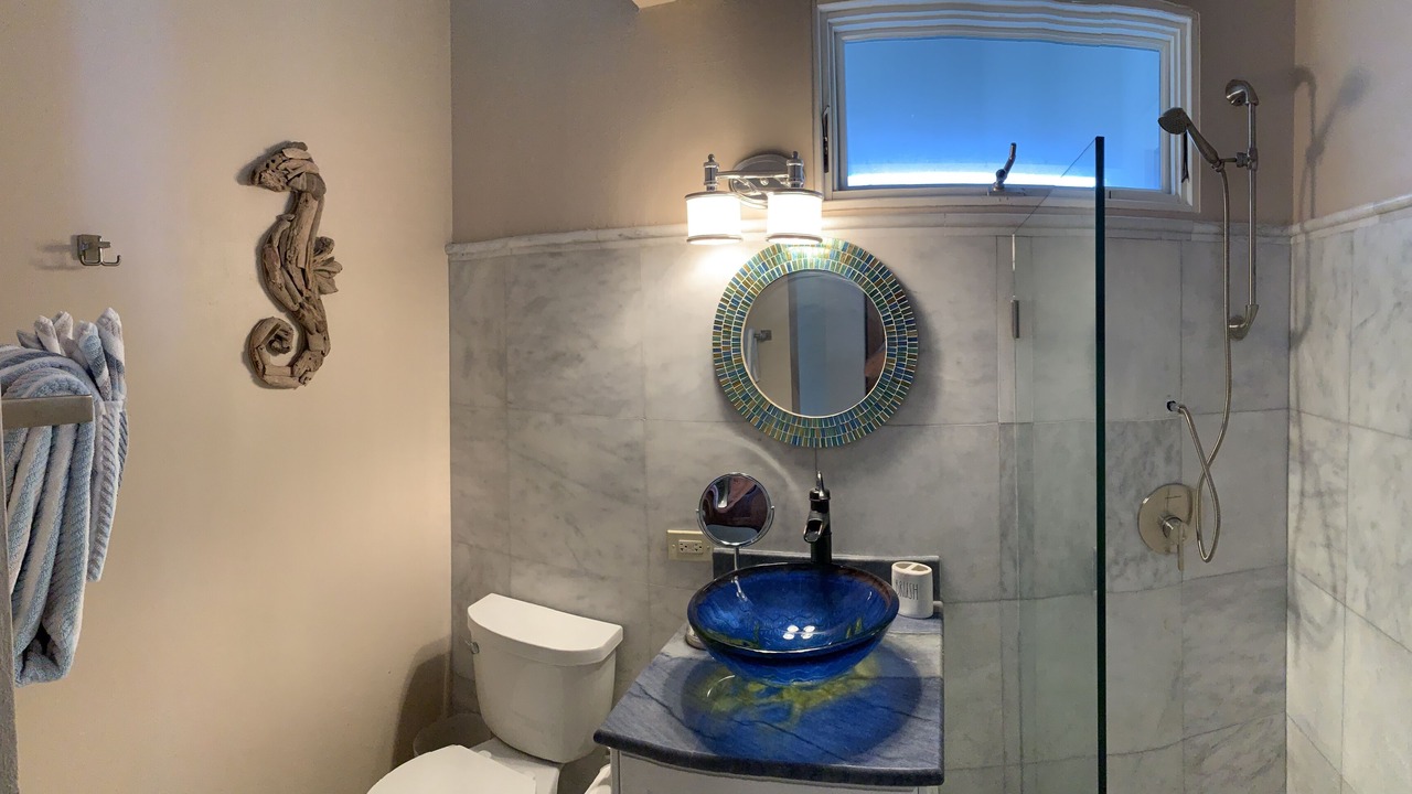 Photo of Bathroom in Cabes Point