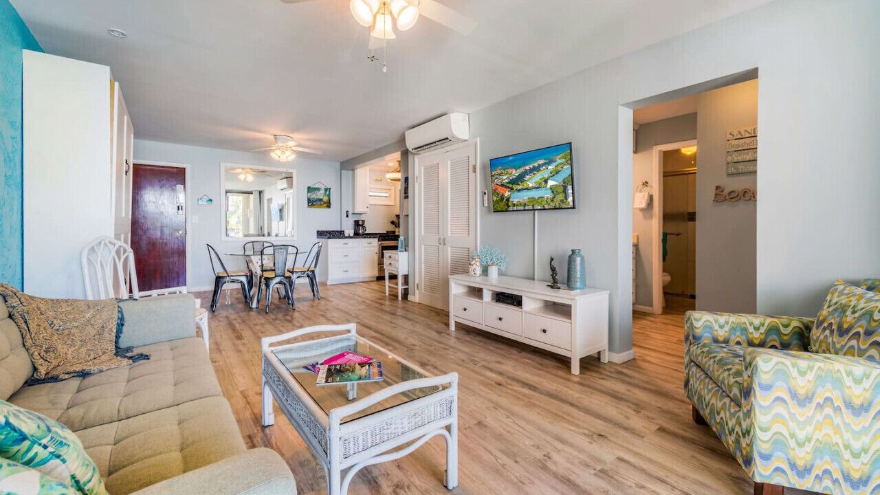 Photo of Livingroom in Red Hook