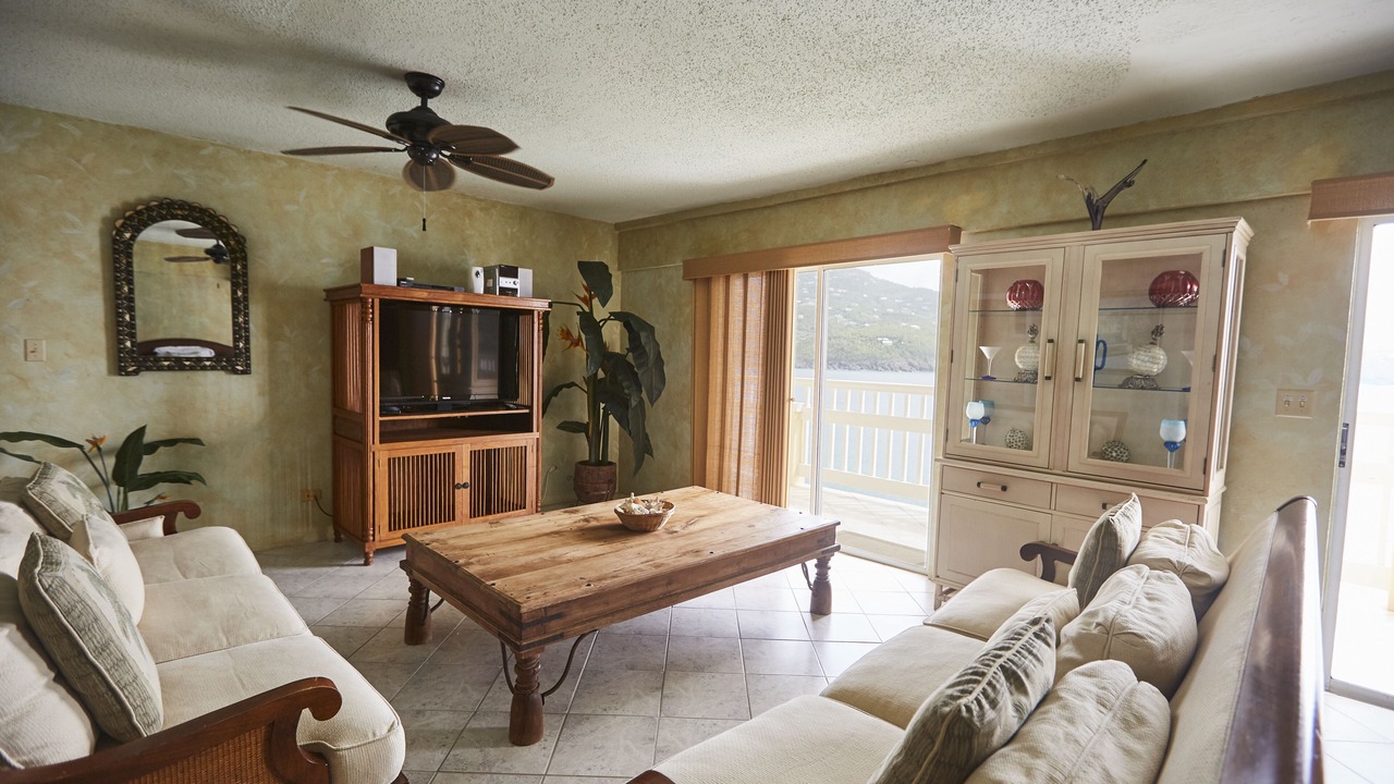 Photo of Livingroom in North Side
