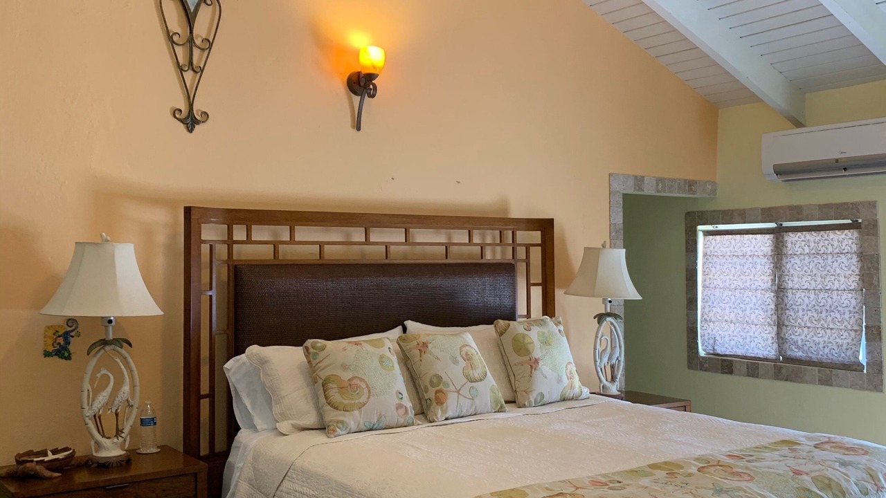 Photo of Bedroom in Bolongo Bay