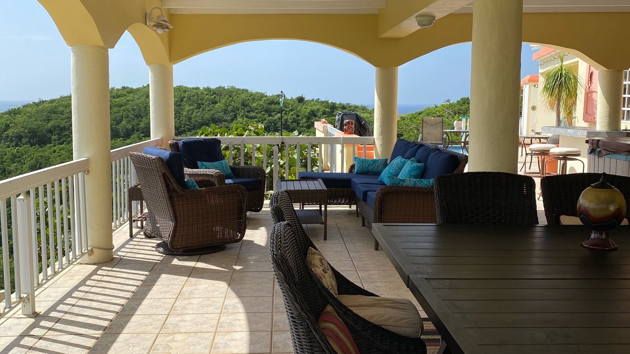 Photo of Outdoor in Bolongo Bay