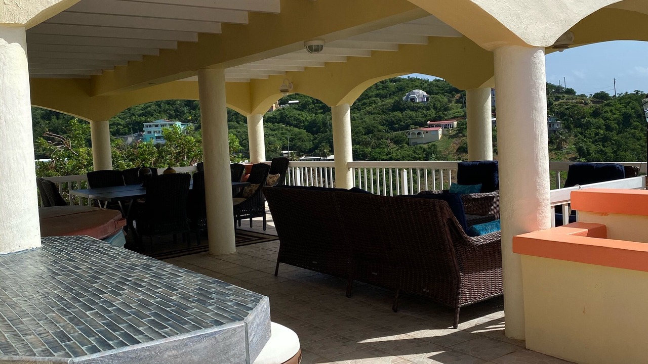 Photo of Outdoor in Bolongo Bay