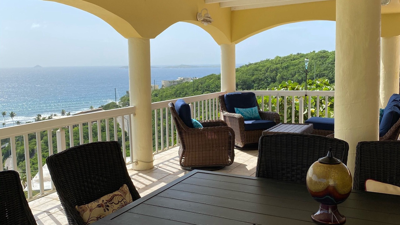 Photo of Outdoor in Bolongo Bay