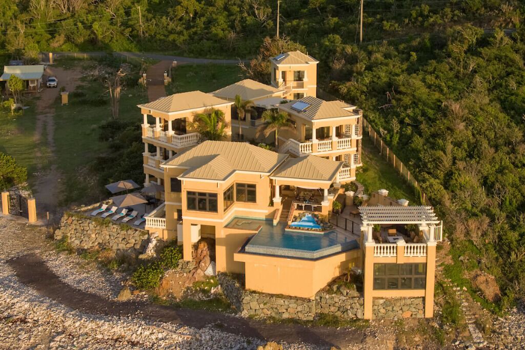 Photo of Outdoor in Estate Johns Folly