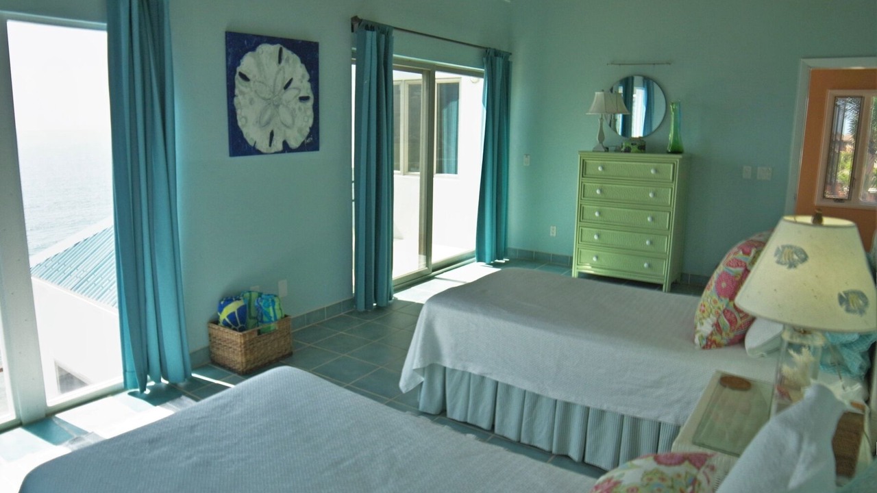 Photo of Bedroom in Hart Bay