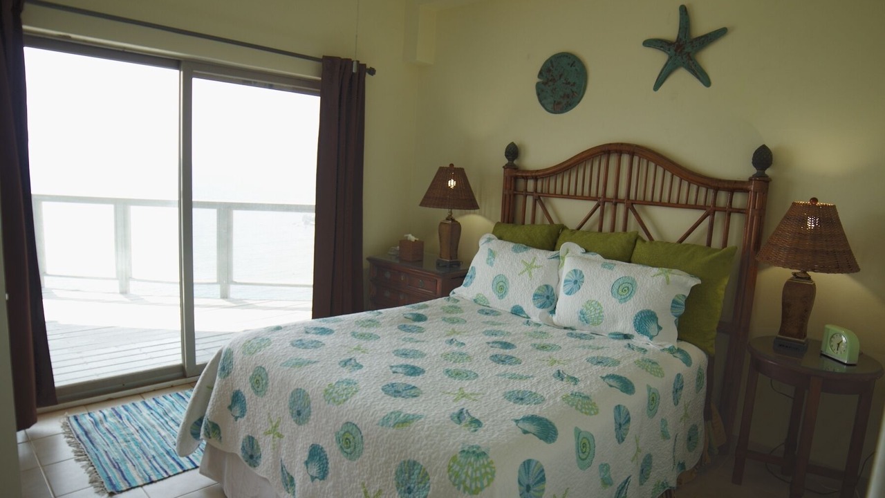 Photo of Bedroom in Hart Bay