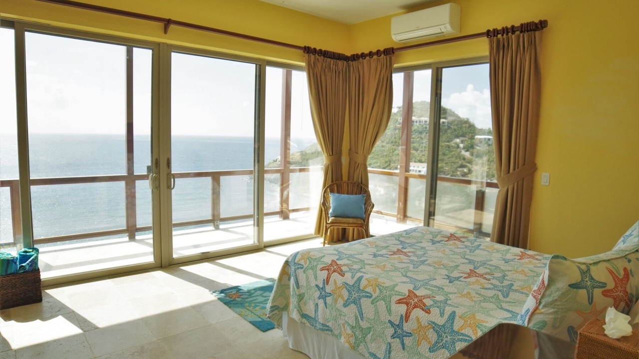 Photo of Bedroom in Hart Bay