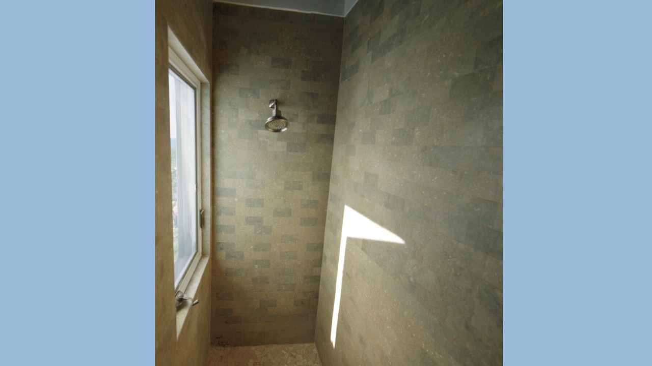 Photo of Bathroom in Hart Bay