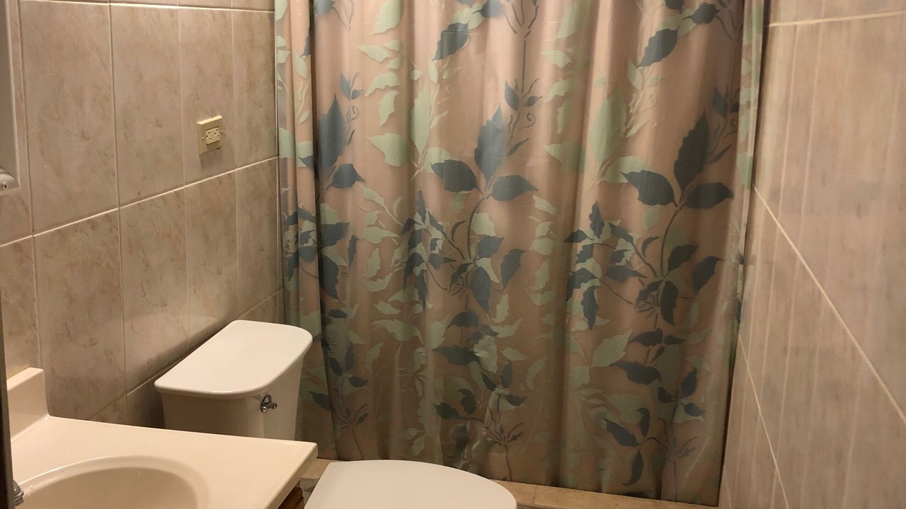 Photo of Bathroom in Estate Whim