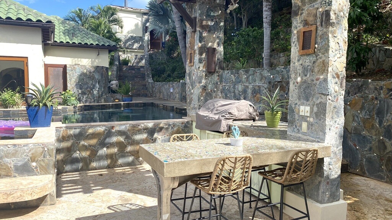 Photo of Outdoor in Great Cruz Bay