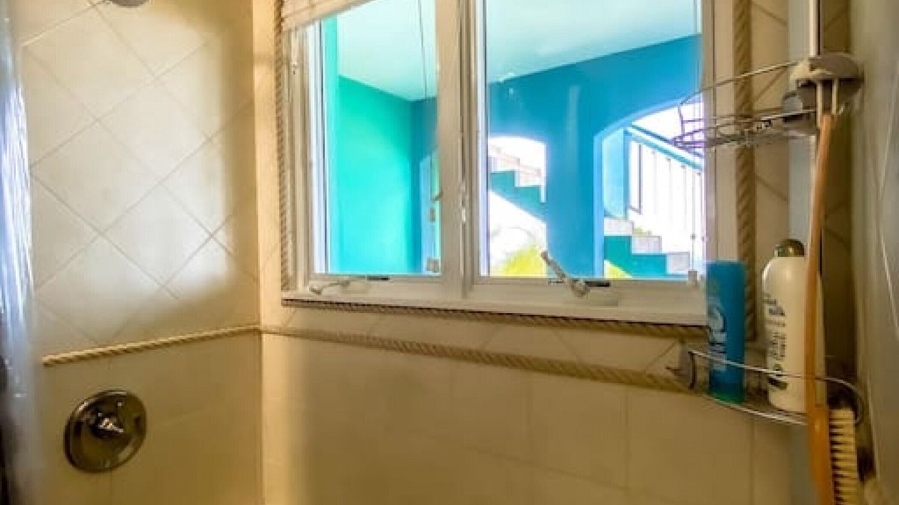 Photo of Bathroom in Mafolie