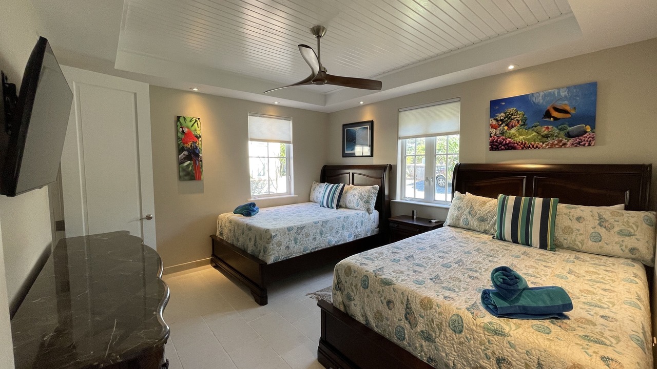 Photo of Bedroom in Hart Bay