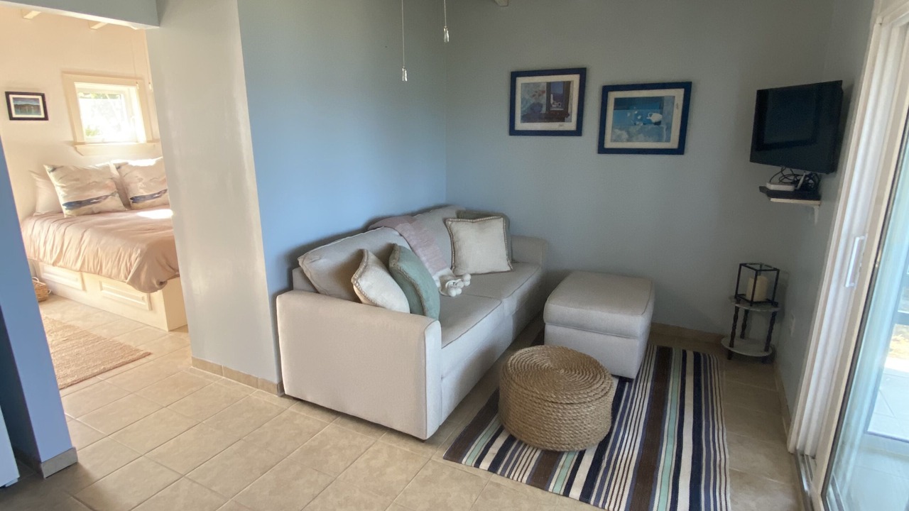 Photo of Livingroom in Estate Western Water Island