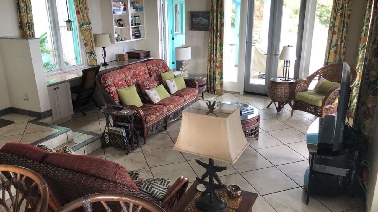 Photo of Livingroom in Estate Kings Quarter