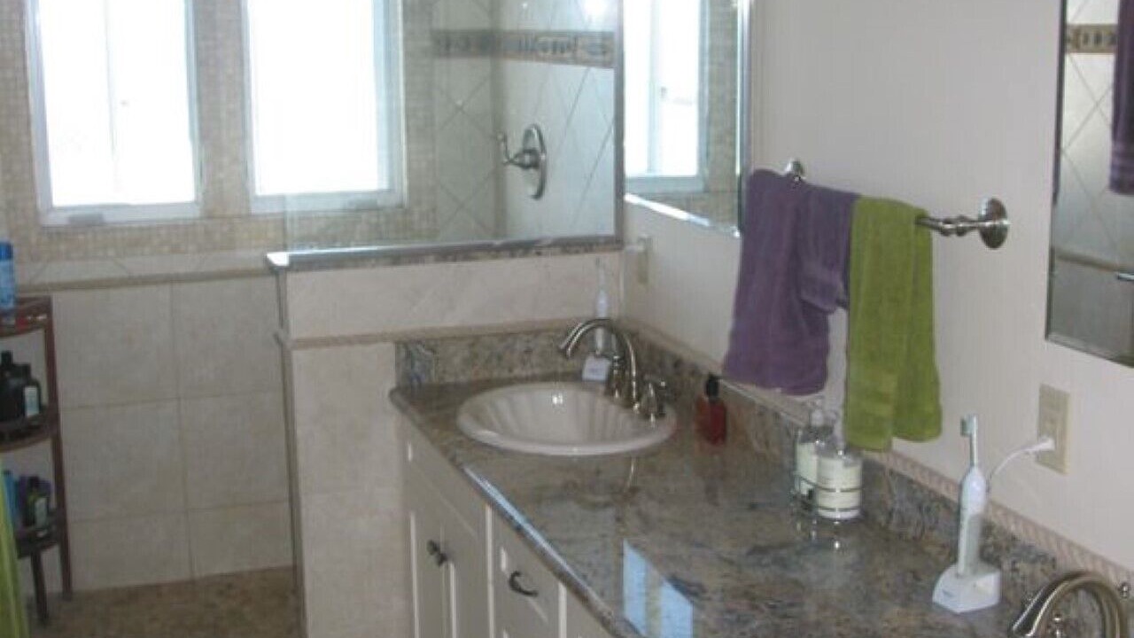 Photo of Bathroom in Estate Kings Quarter