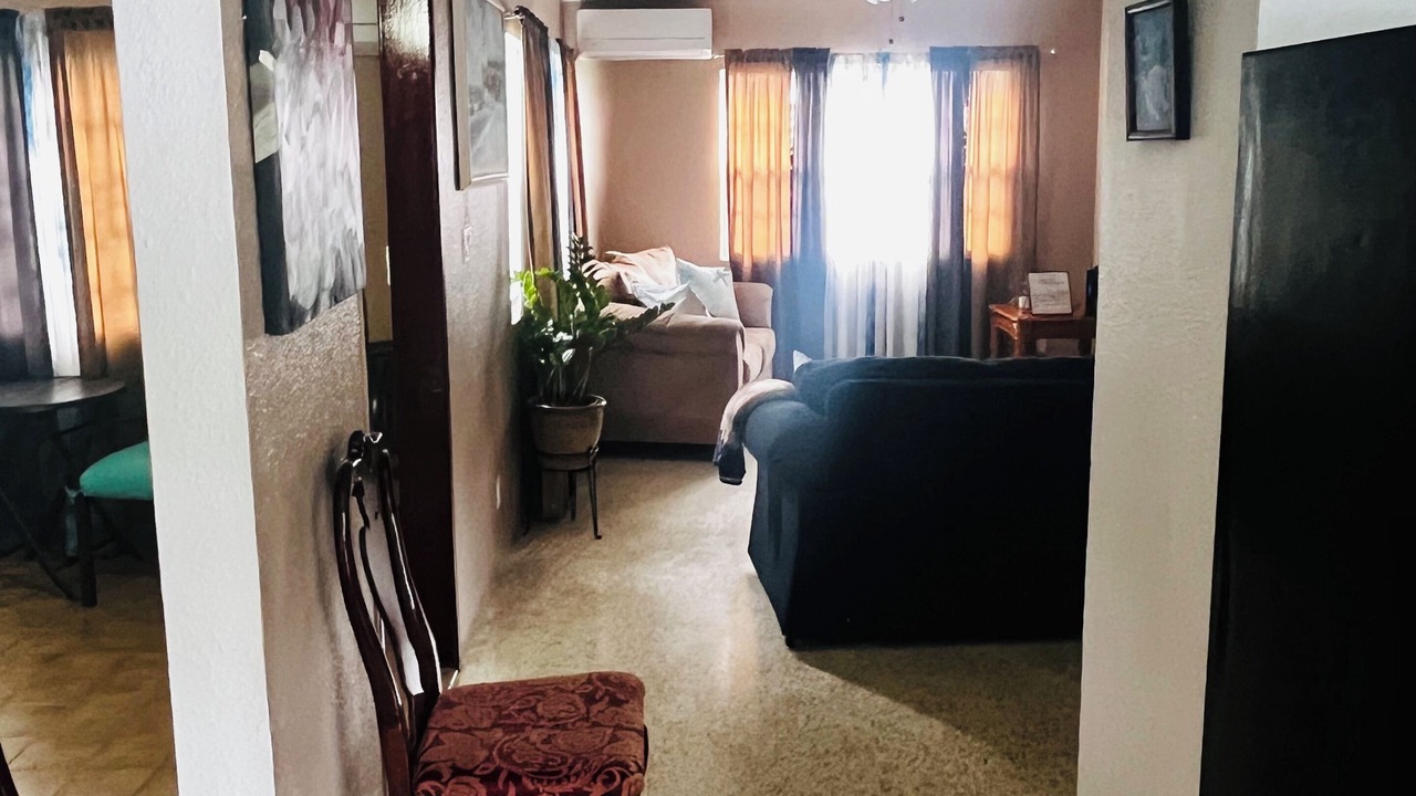Photo of Livingroom in Richmond