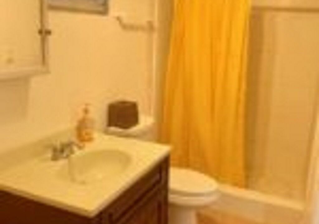 Photo of Bathroom in Orange Grove