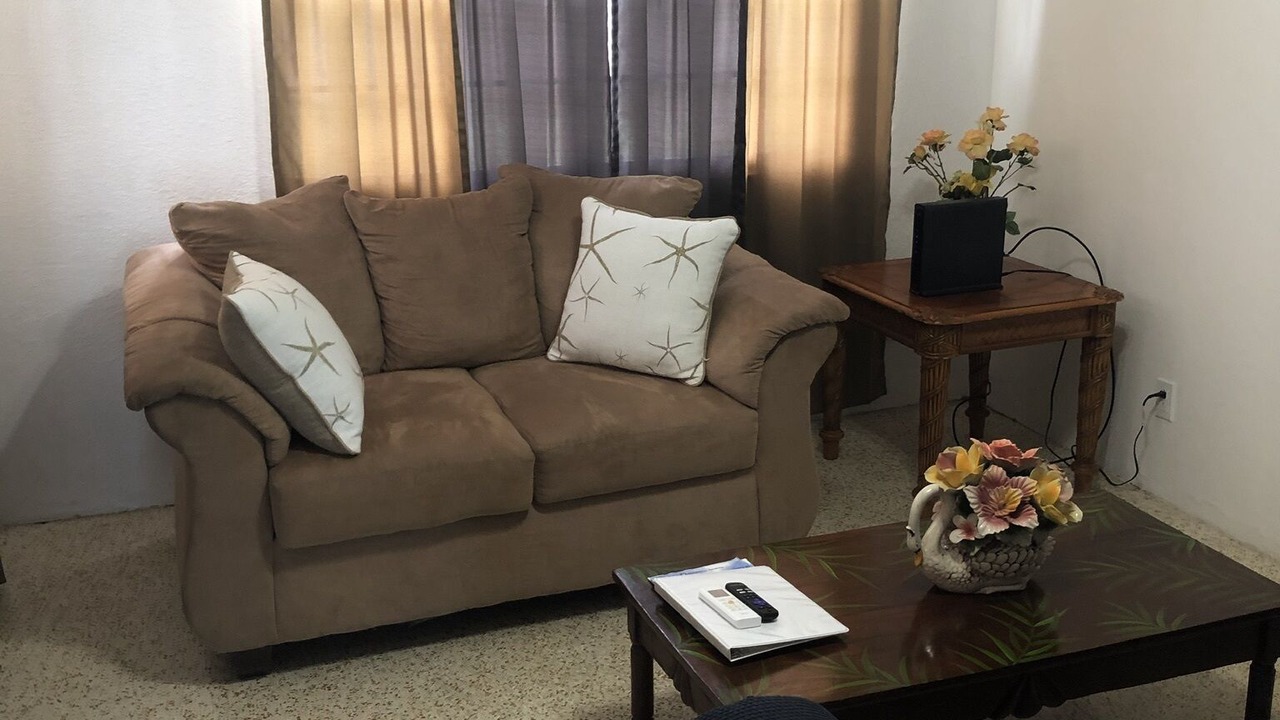 Photo of Livingroom in Orange Grove