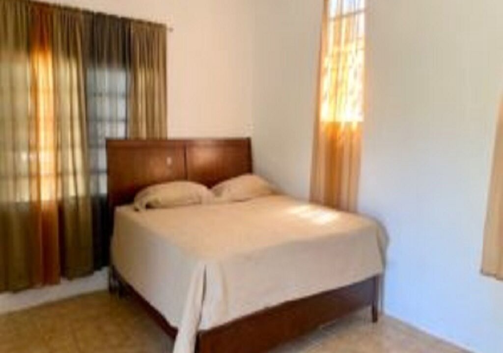 Photo of Bedroom in Orange Grove
