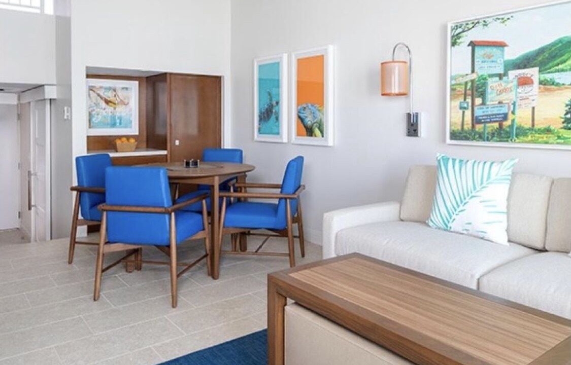 Photo of Livingroom in Estate Frenchman Bay