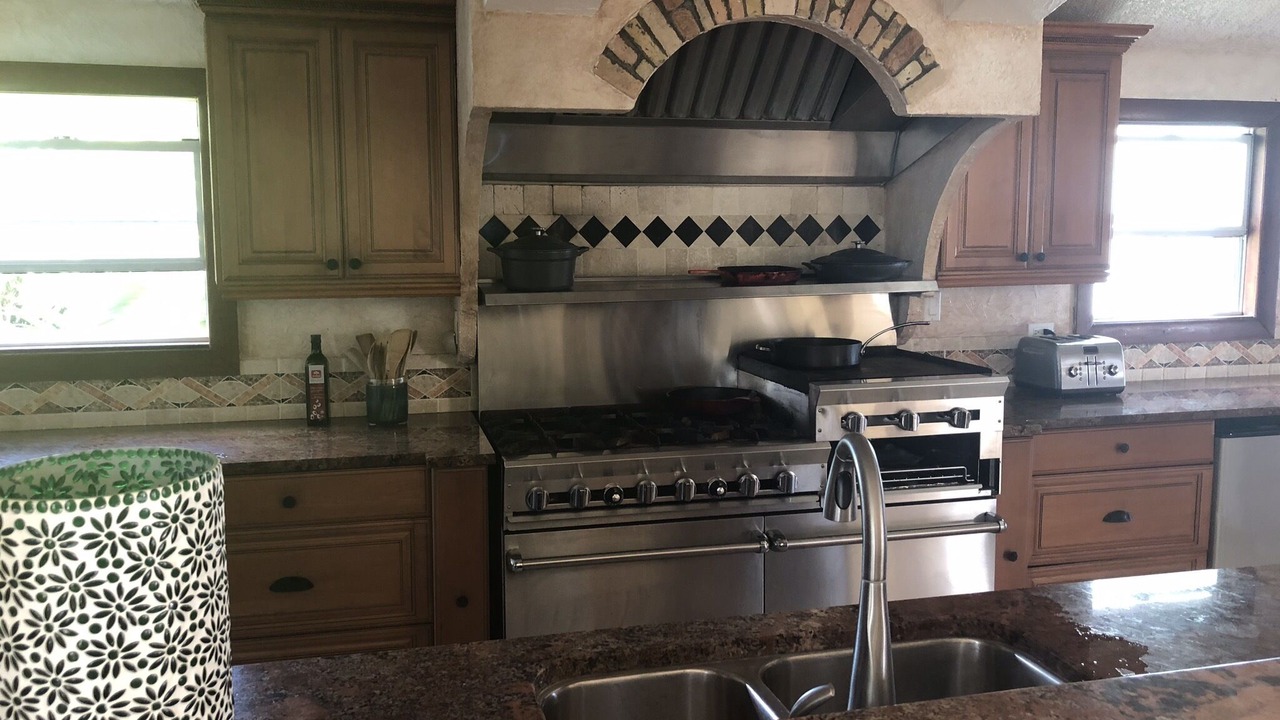 Photo of Kitchen in Slob